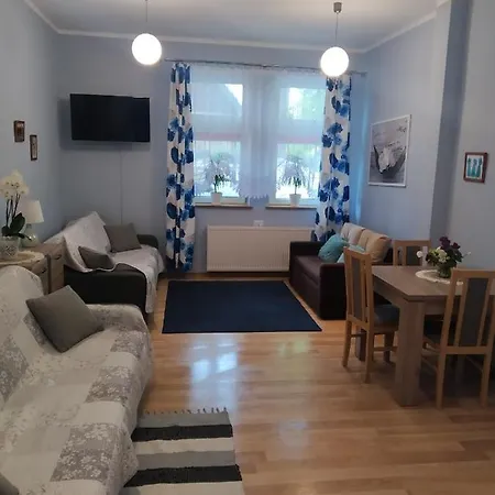 Konik Bar I Goscinne קדיני